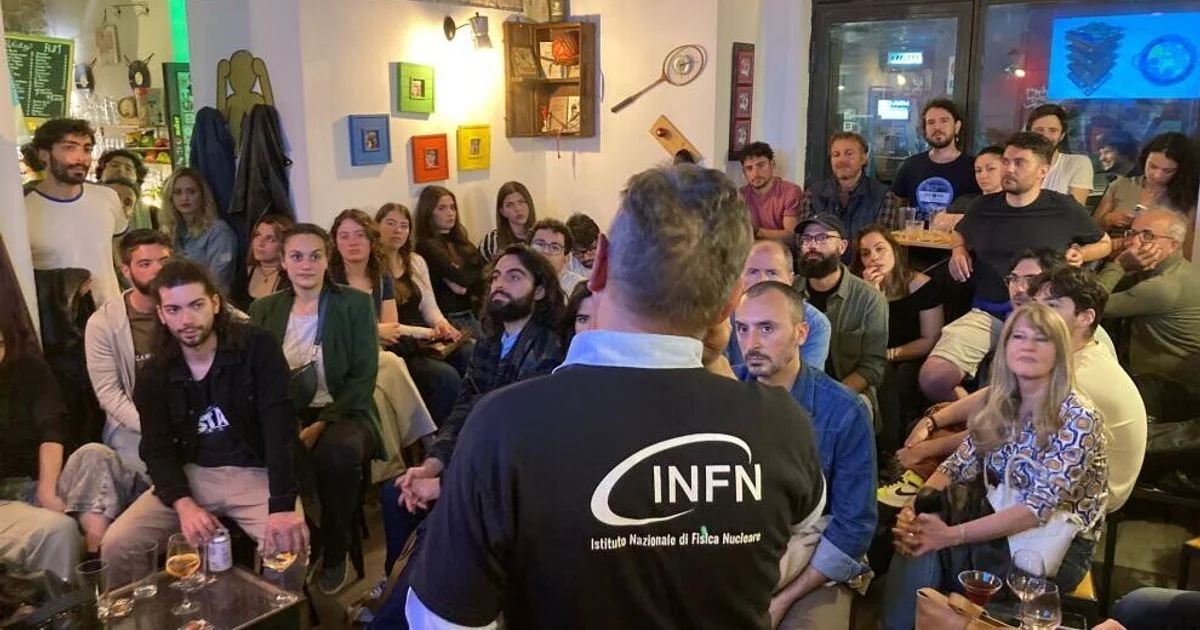 Pint of Science 2026: A ciência sai dos laboratórios e invade 90 pubs italianos