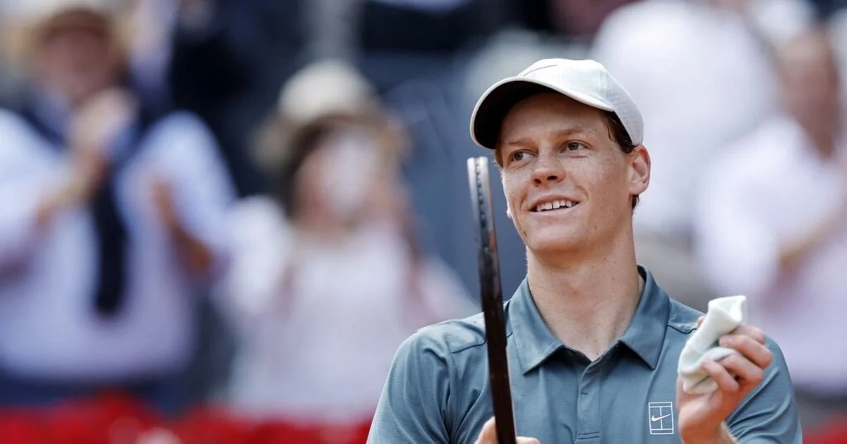 Jannik Sinner faz história: vence Fils e assegura primeira final em Madrid