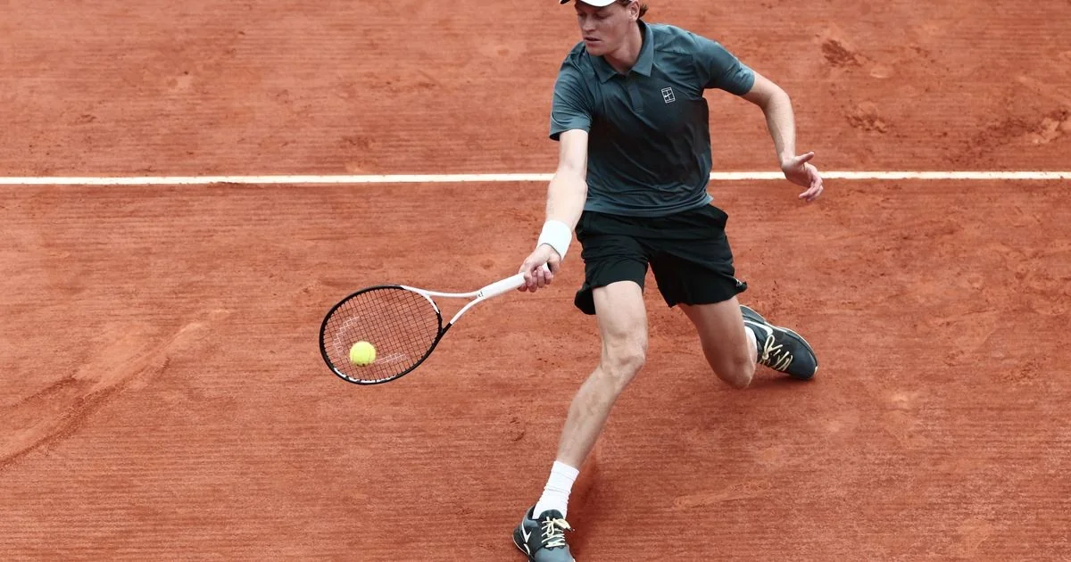 Sinner domina em Madrid e elimina o jovem Rafael Jodar: rumo à semifinal do Masters 1000