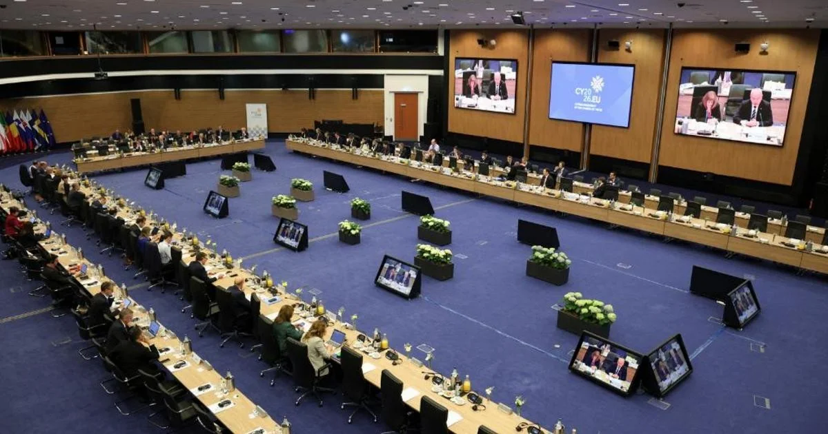 Voltou a stagflação: alarme no Eurogrupo e risco para finanças públicas