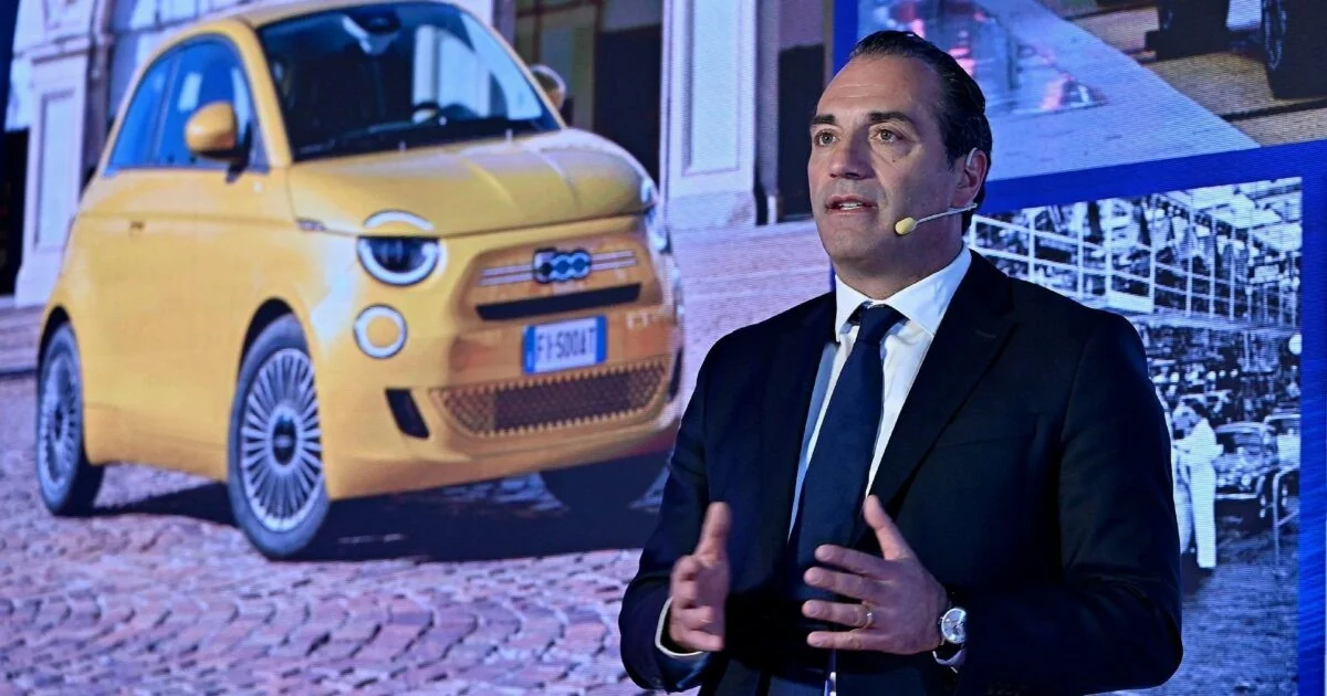 Stellantis confirma produção de uma e-car acessível em Pomigliano a partir de 2028