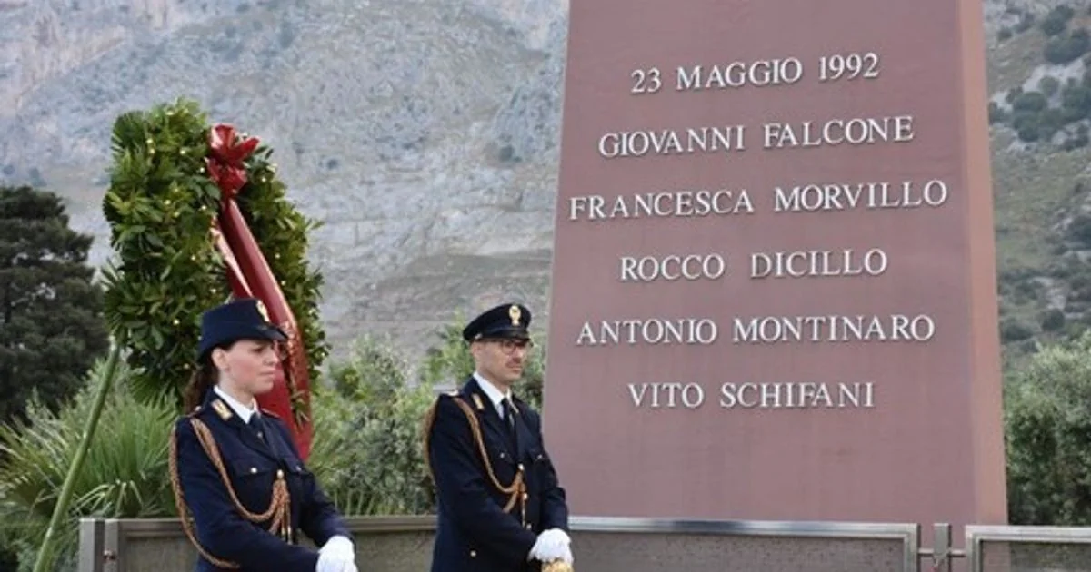 Strage di Capaci: 23 de maio marca 34 anos do atentado que feriu a República, diz Mattarella