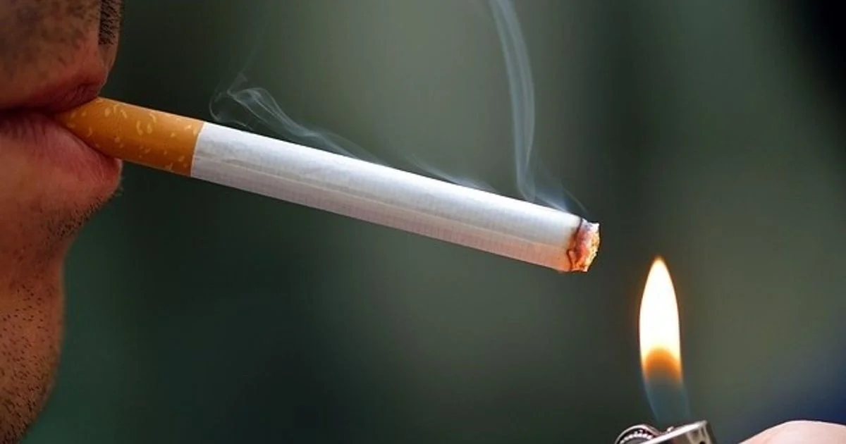 Taxa sobre o tabaco: limitar preços de atacado pode gerar £4,9 bi e reduzir hospitalizações