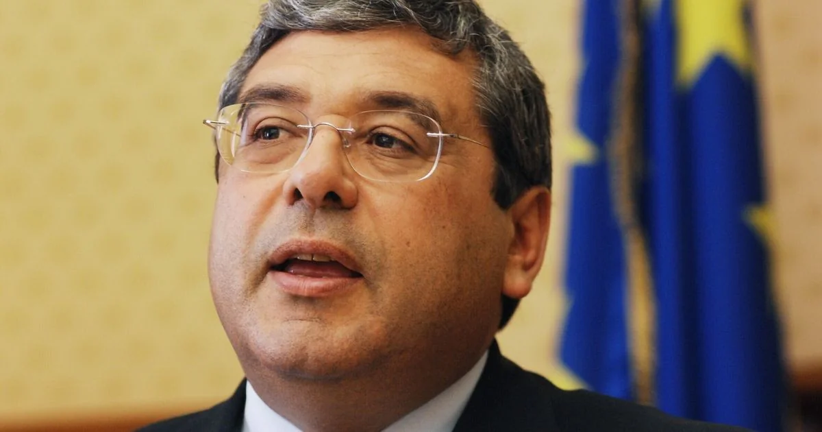 Totò Cuffaro fecha acordo de pena de 3 anos por corrupção e cumprirá restante em serviços sociais
