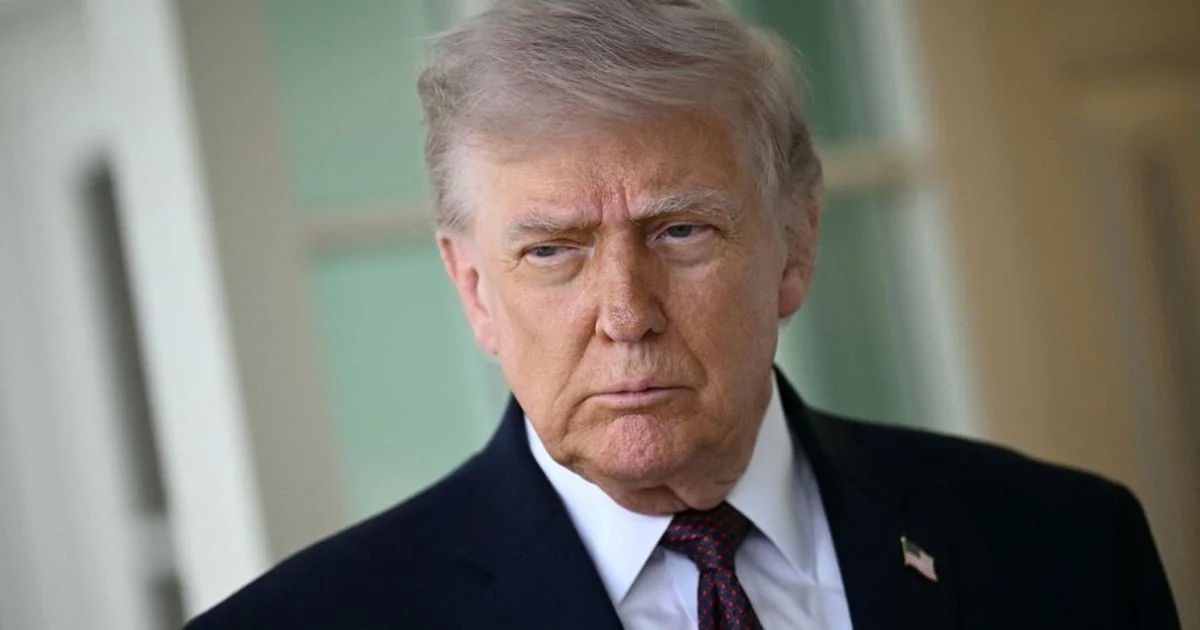 Trump ameaça retirada de tropas da Itália, Espanha e Alemanha após falta de apoio europeu