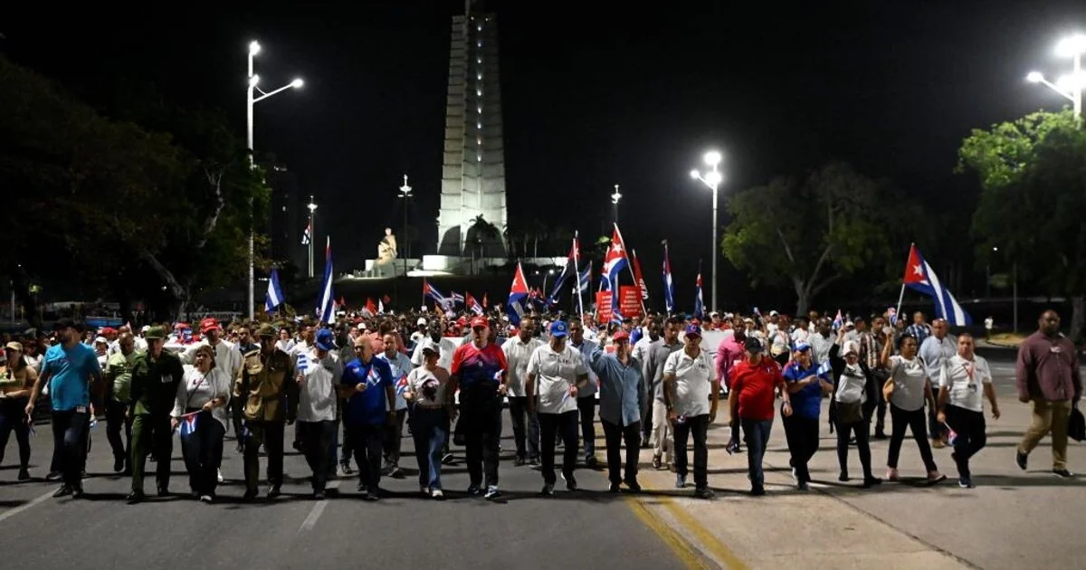 Trump anuncia controle de Cuba após Irã; Havana vê 'punição coletiva' e responde com mobilização