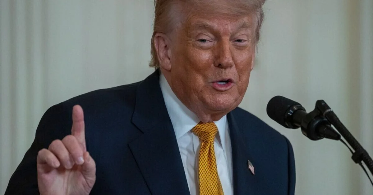 Médico de Trump atesta: presidente em 'ótima saúde' após exames no Walter Reed