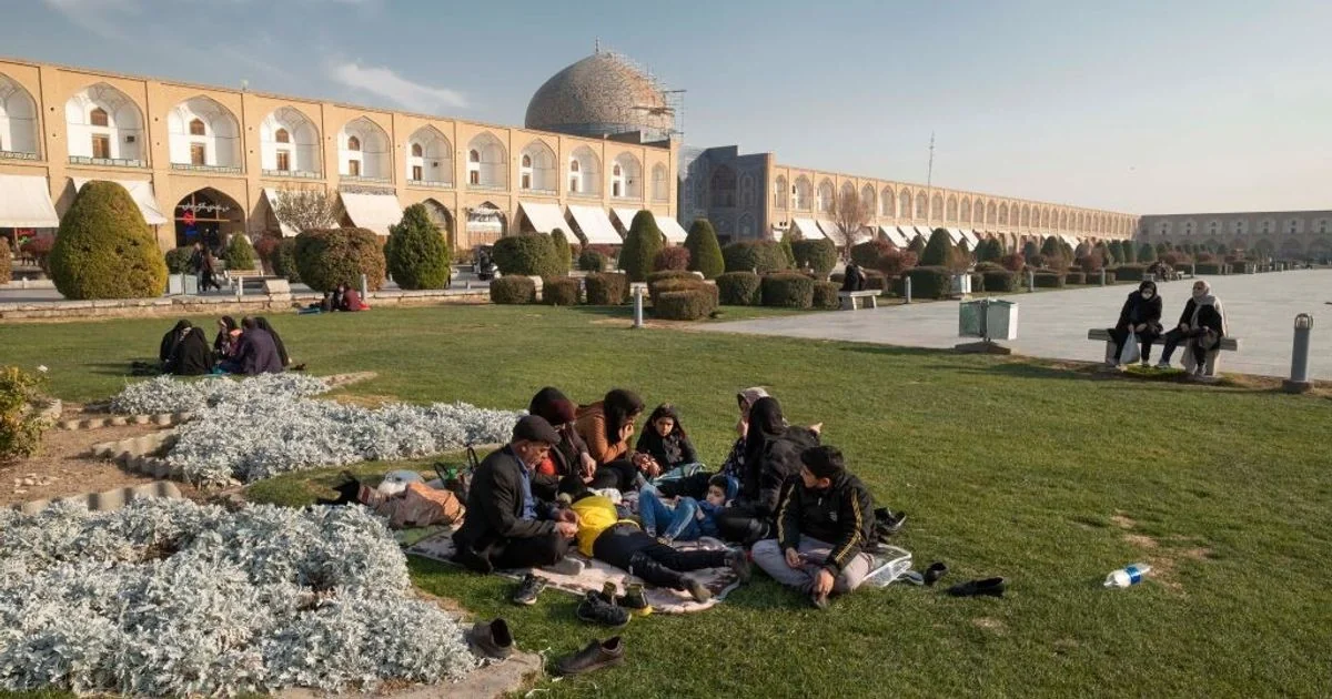 Universidade de Isfahan será transformada em museu da guerra após bombardeios atribuídos a EUA e Israel
