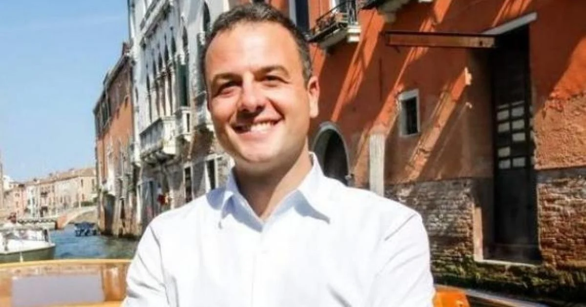 Venturini triunfa em Veneza: centro-direita assegura cidade já no primeiro turno