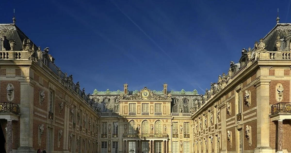 Em Versailles estreia peça escrita por IA no estilo de Molière: um teste à memória cultural