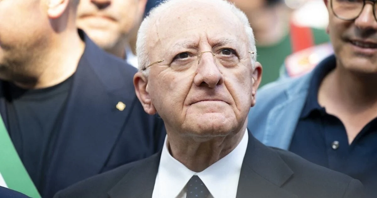 Vincenzo De Luca arrasa em Salerno e garante quinto mandato como prefeito com quase 60%