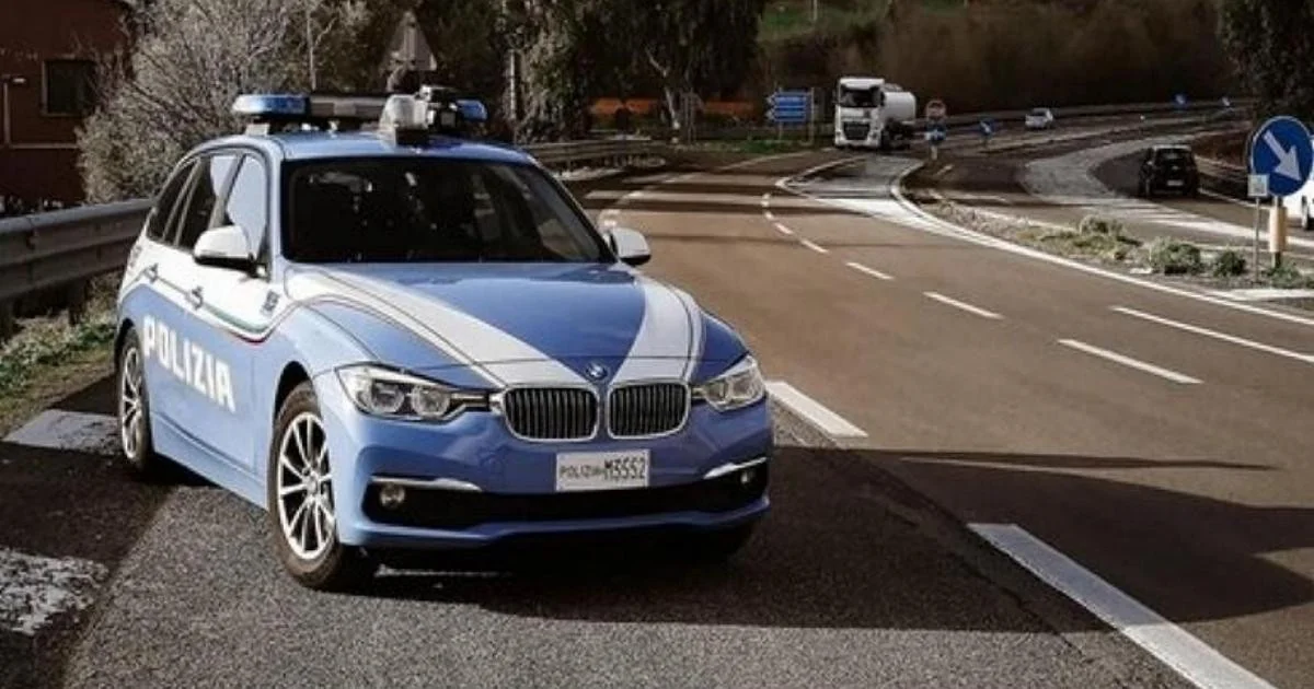 Acidente na A1 em Sasso Marconi: caminhão tomba em direção a Firenze e motorista morre