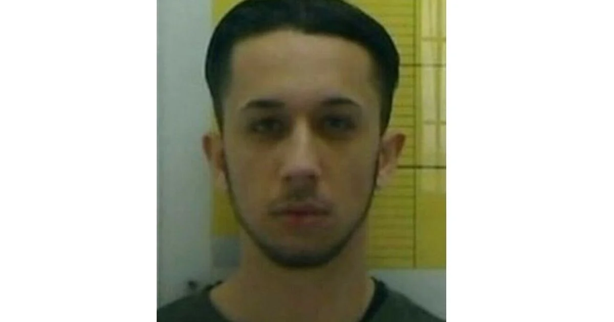 Condenado pelo Massacre de Corinaldo, Andrea Cavallari ateia fogo à cela e agride agentes em Cassino