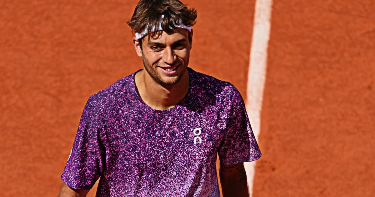 Após Roland Garros, Sinner resiste à queda; Cobolli entra no top 10 e mira as ATP Finals em Turim