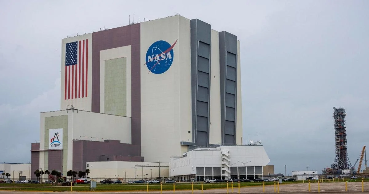 Artemis III: NASA anuncia a tripulação e revela parceria com Prada para novas tuteis espaciais