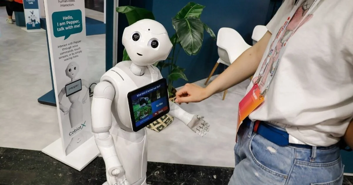 Bosch acelera investimento em robótica humanoide para diversificar além do setor automotivo