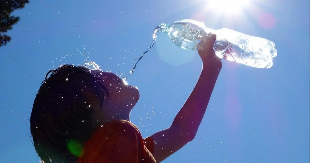 Calor intenso e golpes de calor: 10 regras práticas para se proteger neste verão