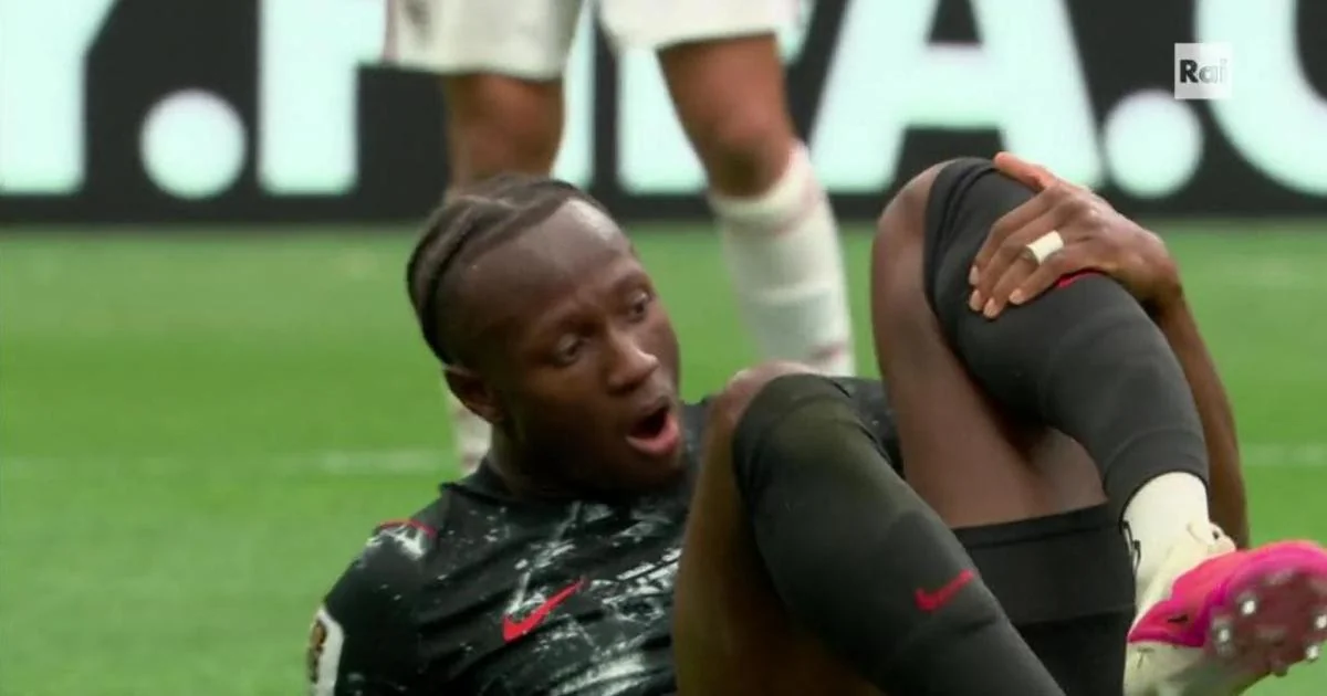 Ismael Koné sofre fratura exposta e vê sonho do Mundial ser interrompido na goleada do Canadá sobre o Catar