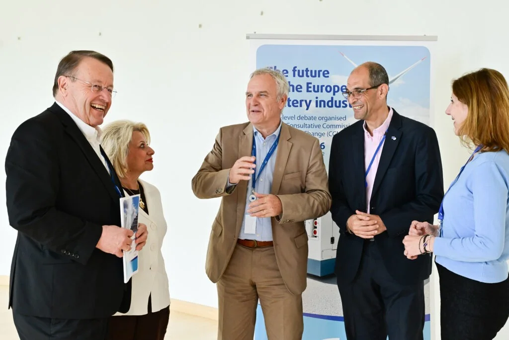 CESE: Europa deve aproveitar a janela estratégica para construir uma indústria competitiva de baterias, incluindo as de sódio