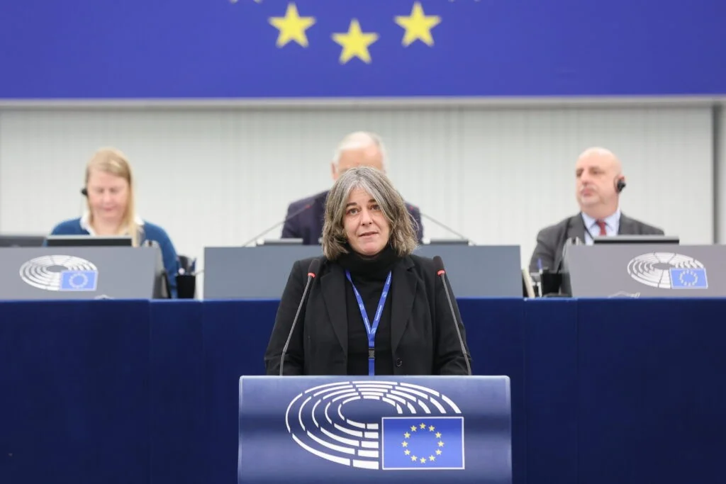 Cecilia Strada: Regulamento de Repatriações da UE legitima deportações e violações de direitos