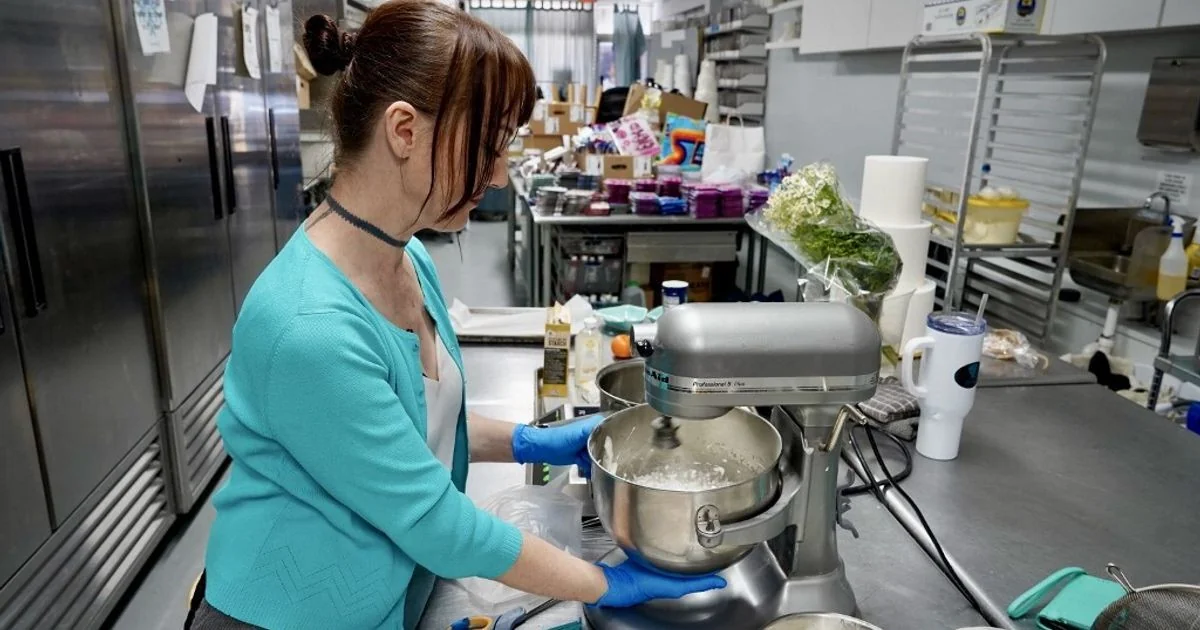 China endurece regras contra as 'ghost kitchens' e exige ponto físico e checagens semestrais