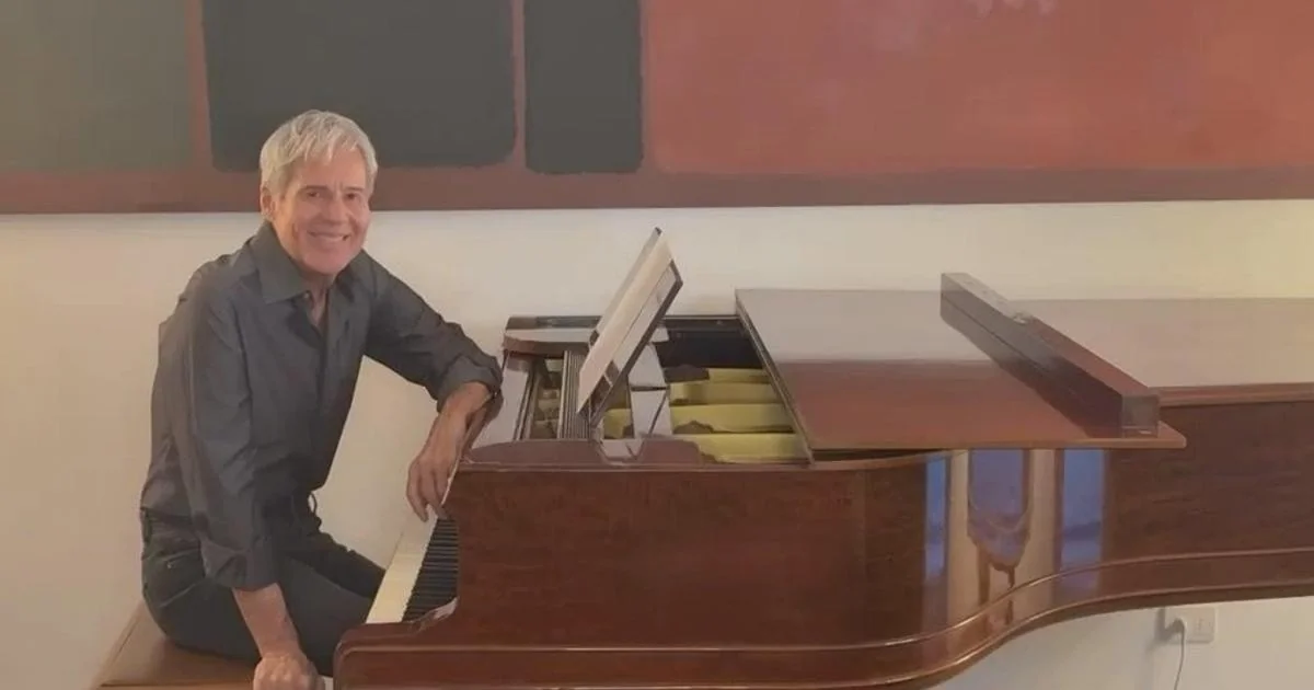 Claudio Baglioni agradece fãs após adiamento do Grand Tour: “Vocês me deram o fiato para seguir”