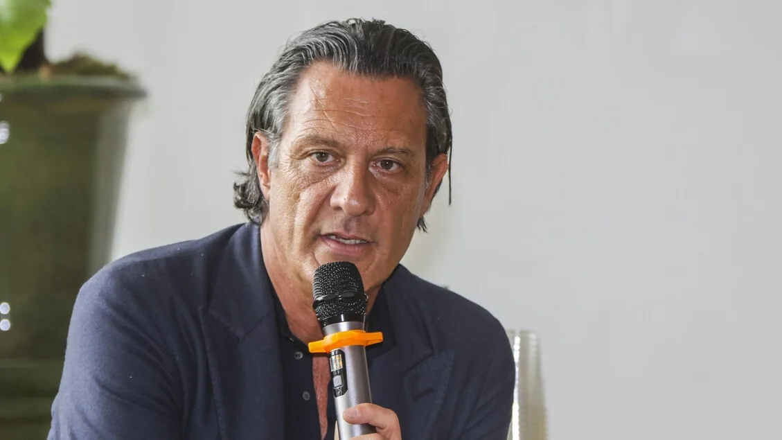 Colle Oppio: três pistas de curling moldam uma visão precisa da cidade e do esporte