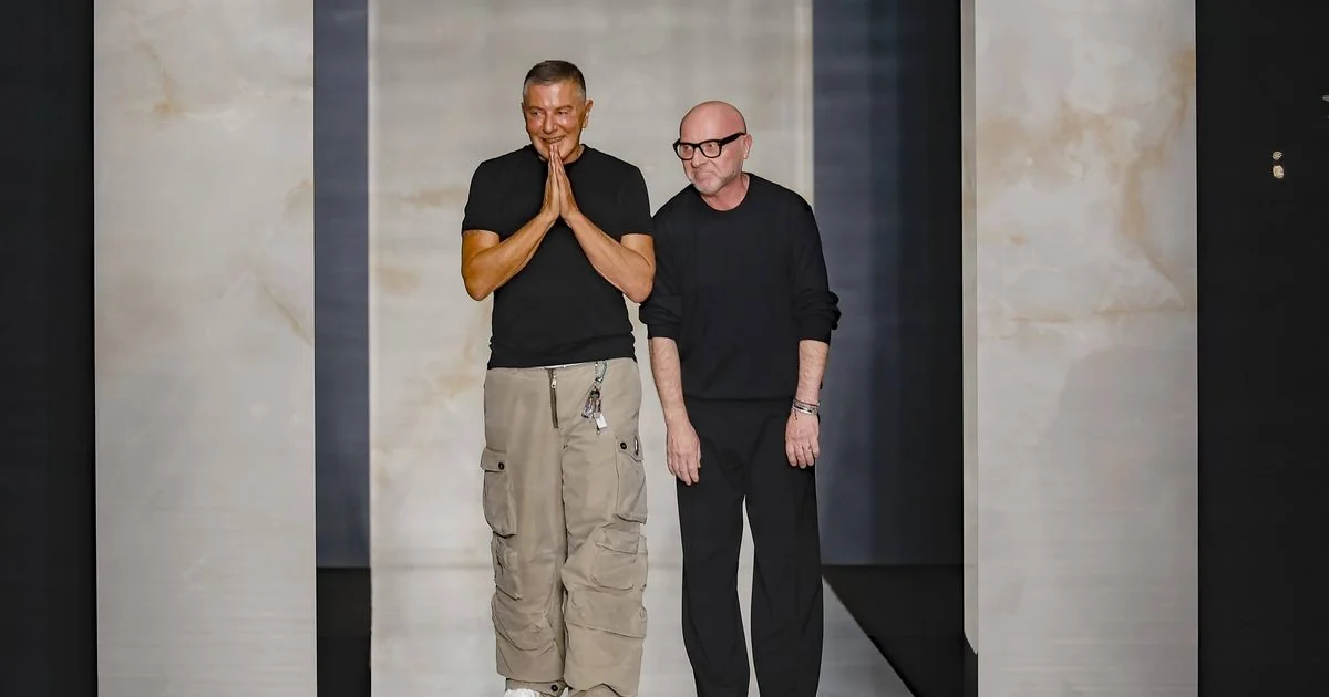 Dolce & Gabbana avalia venda de imóveis em Milão para levantar €450 milhões e viabilizar refinanciamento