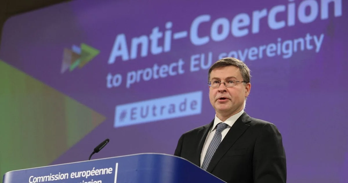 Dombrovskis: Europa precisa elevar de forma estrutural a taxa de crescimento