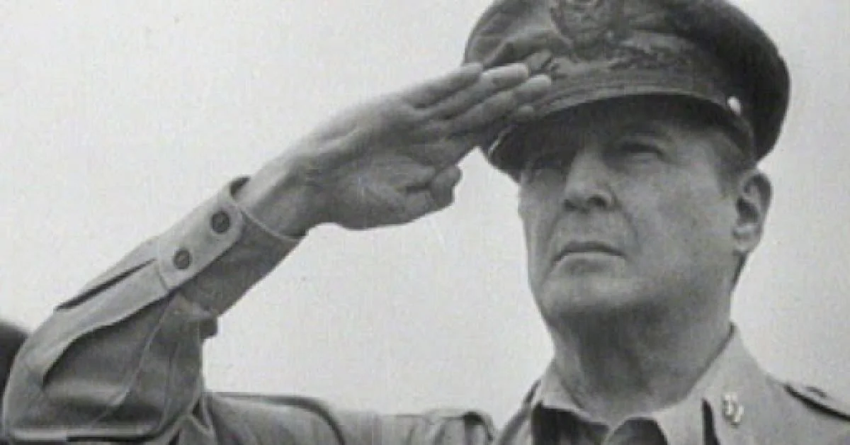 Douglas MacArthur e o momento em que o Ocidente perdeu a Ásia: lições políticas e espirituais