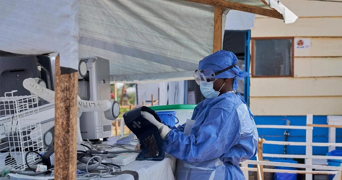 Ebola atinge o leste do Congo: 304 mortos e 1.115 casos confirmados