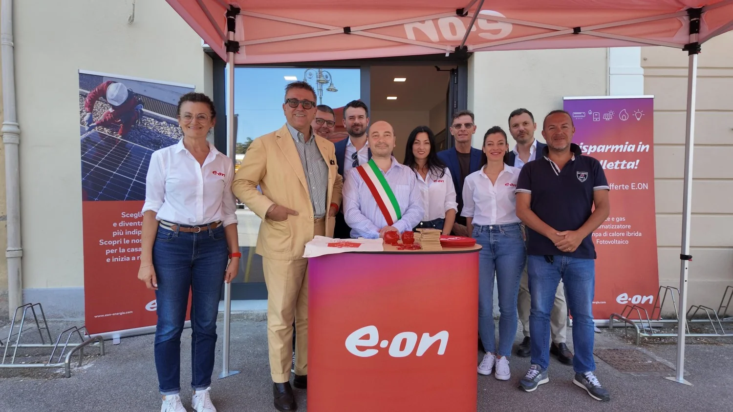 E.On amplia presença e inaugura novo ponto de atendimento em Copparo para guiar famílias e empresas na transição energética