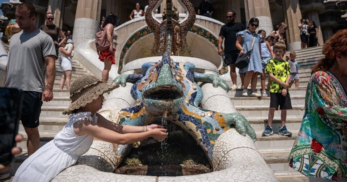 Espanha sob forte onda de calor: até 41–42°C e alertas em quase todas as regiões