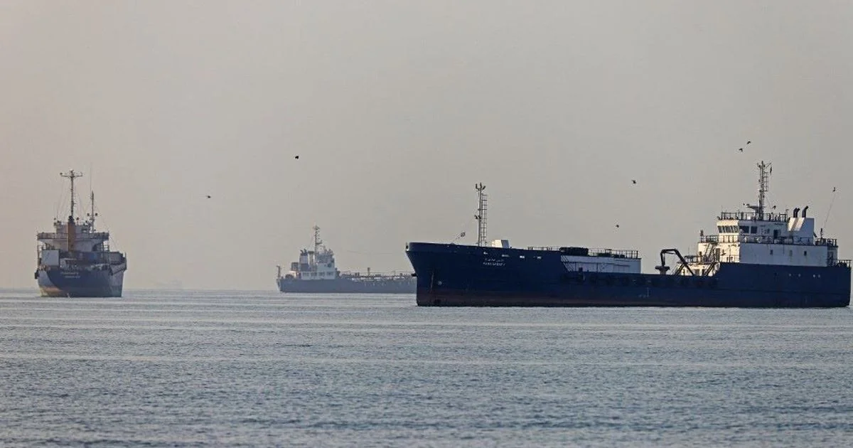 EUA derrubam dois drones iranianos que ameaçavam navios no Estreito de Ormuz