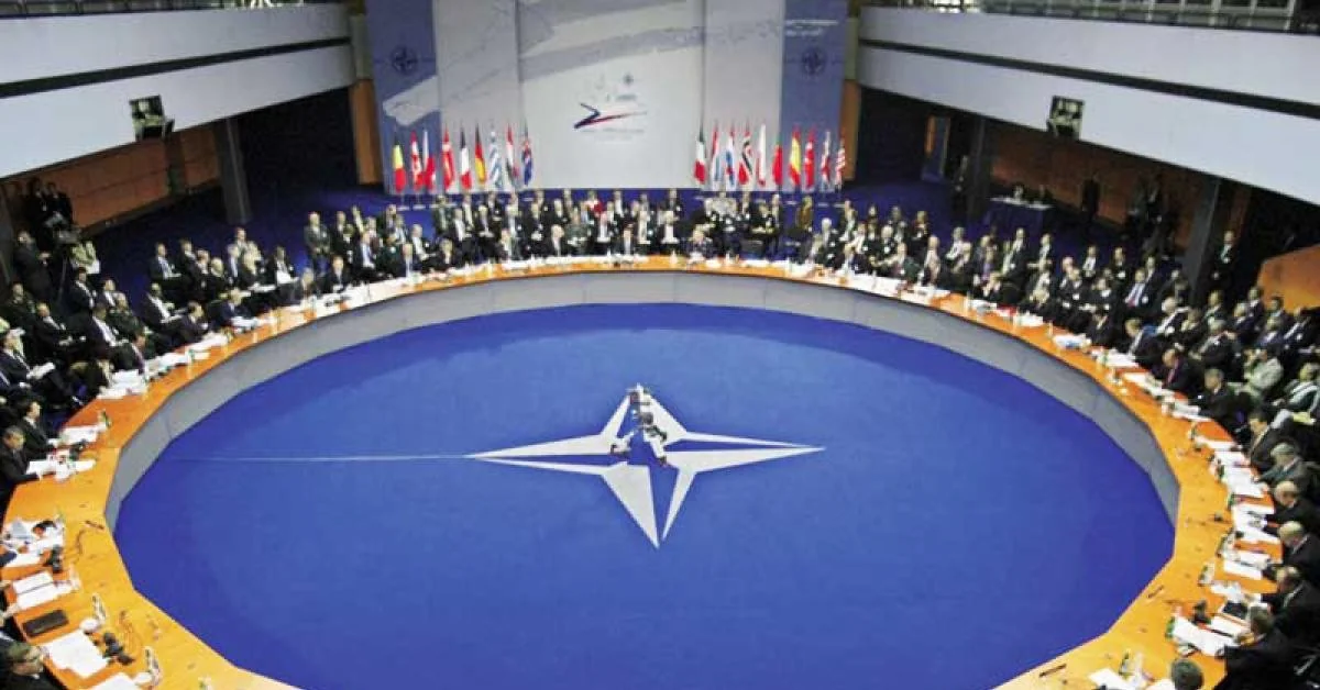 Do Irã à NATO: o fim do unilateralismo americano e a diplomacia da força