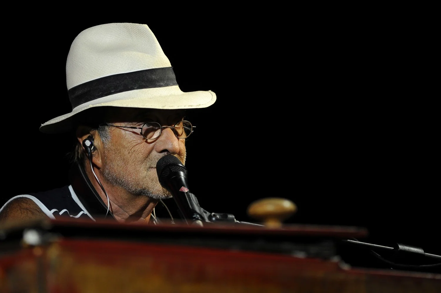 ‘Futura’, de Lucio Dalla, tocada na assembleia de Roberto Vannacci e reapresentada como símbolo de esperança