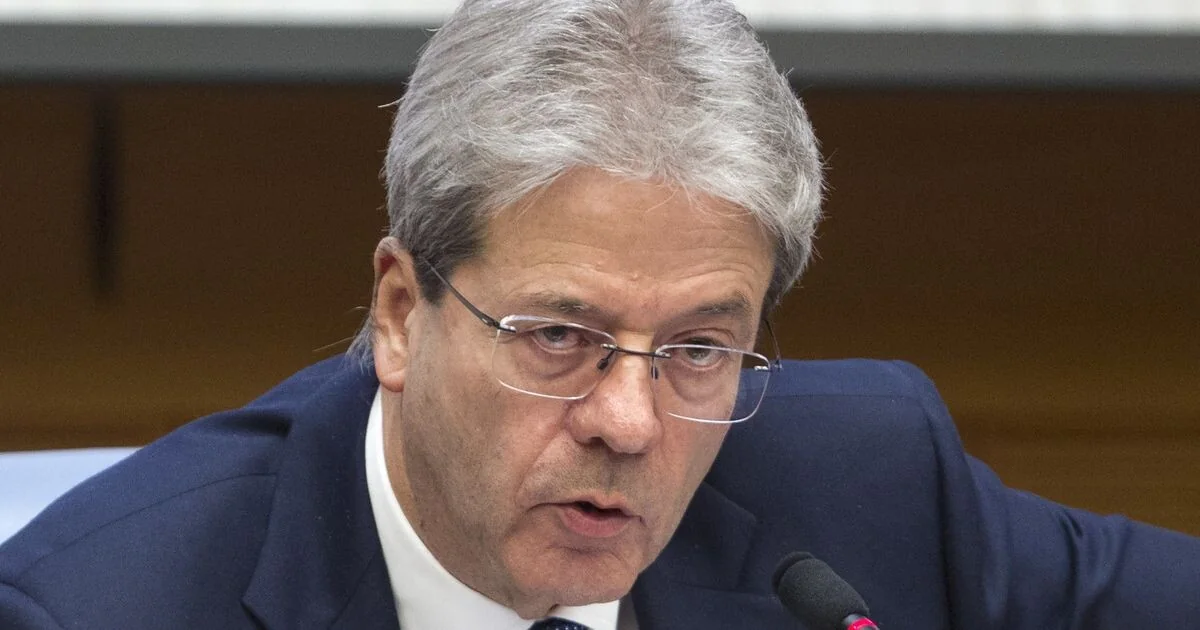 Gentiloni: perfil da coalizão de centro-esquerda não pode deslizar demais à esquerda, diz ex-premiê
