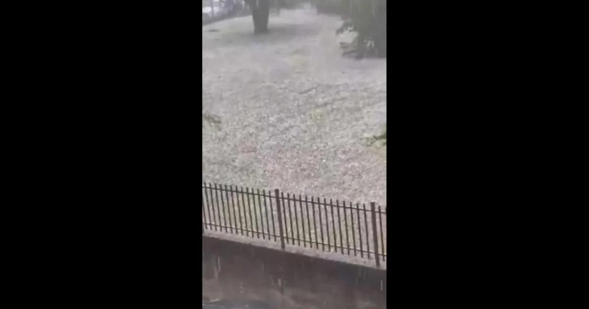 Granizo e temporais atingem norte de Turim e interior do Piemonte: pedras de até 5 cm e ventos de 90 km/h