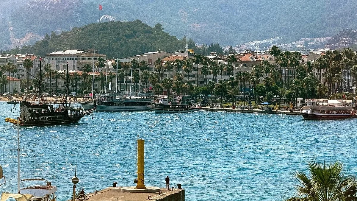 Grécia ou Türkiye: onde encontrar as férias de verão mais baratas em 2026?