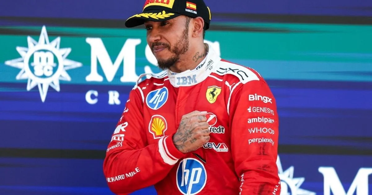 Hamilton conquista GP de Barcelona e celebra primeira vitória com a Ferrari