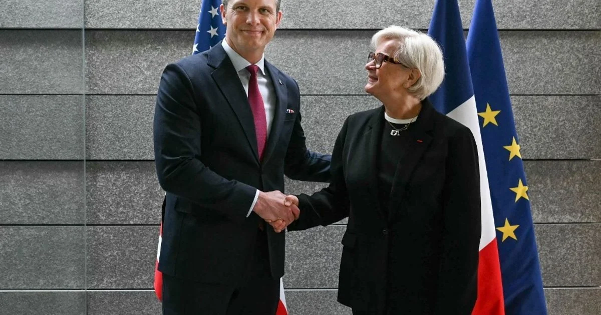 Hegseth evita cerimônia internacional do D‑Day e cobra: "Rearmem‑se, Europa"