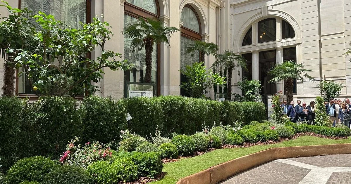 Montecitorio ganha jardim tricolor para celebrar 80 anos da República
