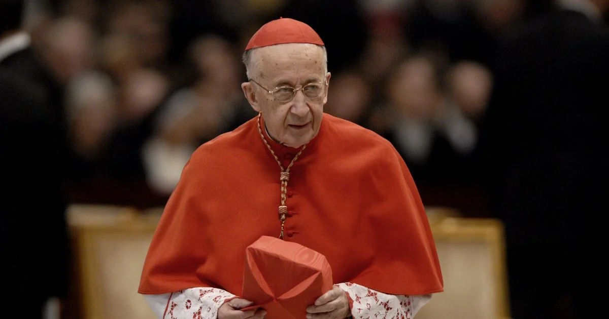 Morre o cardeal Camillo Ruini, ex-presidente da Conferência Episcopal Italiana