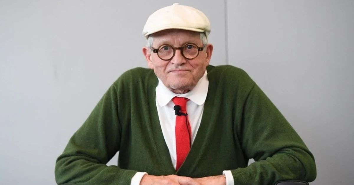 Morre David Hockney, o visionário que uniu pincel e pixel na pop art