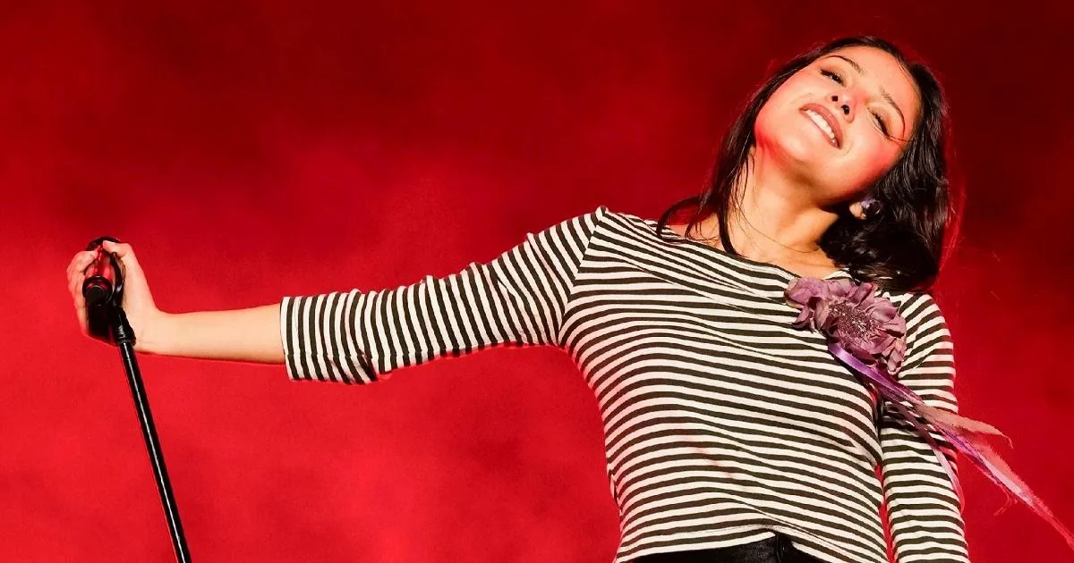Olivia Rodrigo reina nas paradas italianas: primeira artista internacional mulher a liderar em 2026