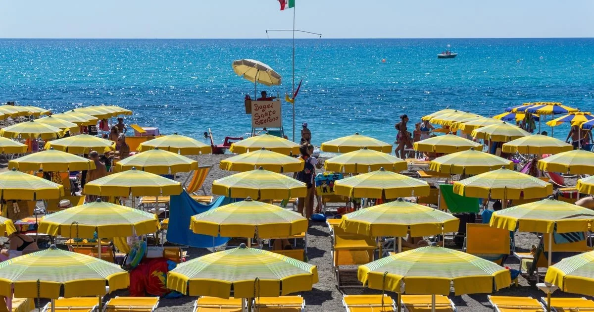 Ostia: 45 concessões assinadas e reordenação do litoral avança com praias e quiosques reabertos