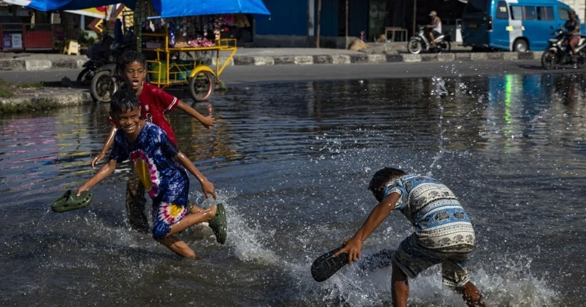 Mais de 2 bilhões enfrentam “pobreza de refrigeração” enquanto ondas de calor aumentam riscos