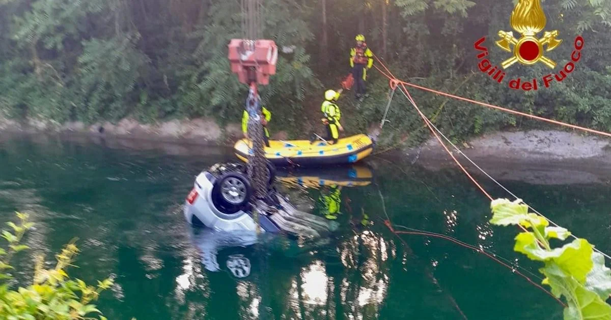 Prisão domiciliar para Gabriele Popovici após queda da Audi no canal Villoresi em Senago