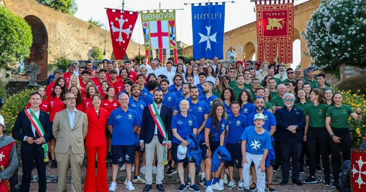 Regata das Antiche Repubbliche Marinare 2026: Pisa ilumina o Arno com Amalfi, Genova e Venezia