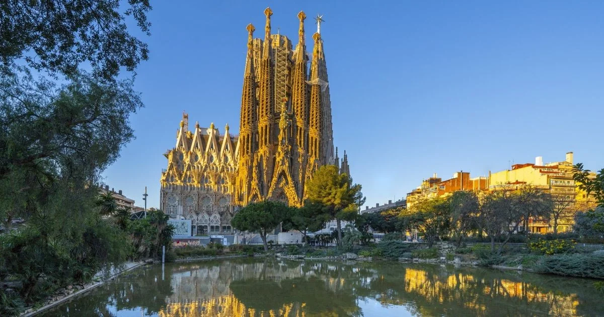 Sagrada Família ganha a Torre de Jesus Cristo: inauguração histórica, mas conclusão fica para 2036